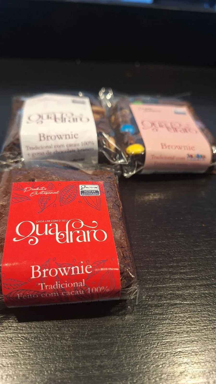Variedade de brownies Quadraro